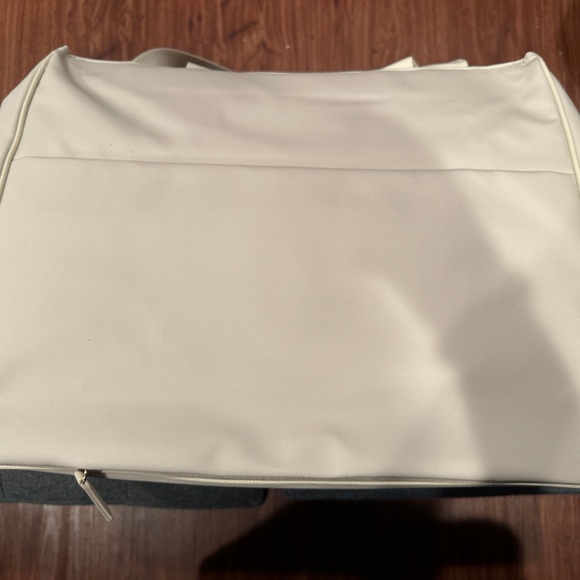 BEIS East to West Tote - Beige - Picture 3 of 3